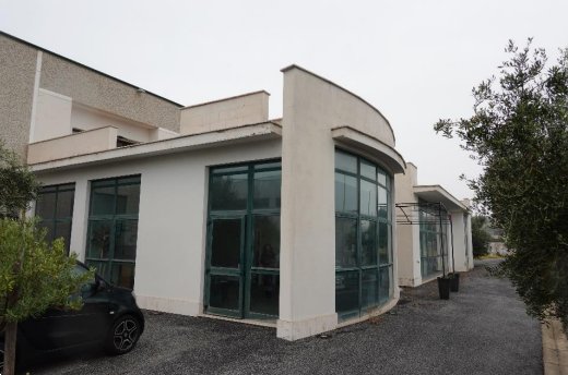 capannone in vendita a Civitavecchia