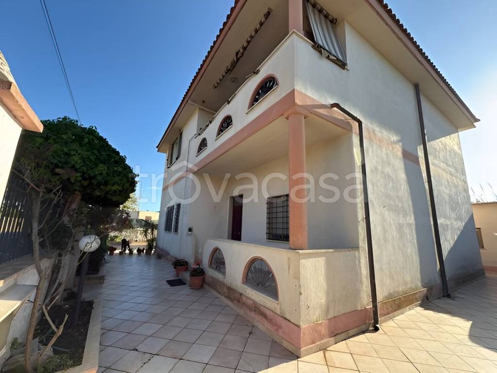 casa indipendente in vendita a Civitavecchia
