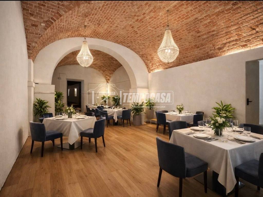 negozio in vendita a Civitavecchia