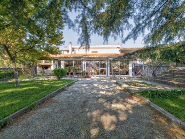 casa indipendente in vendita a Civitavecchia