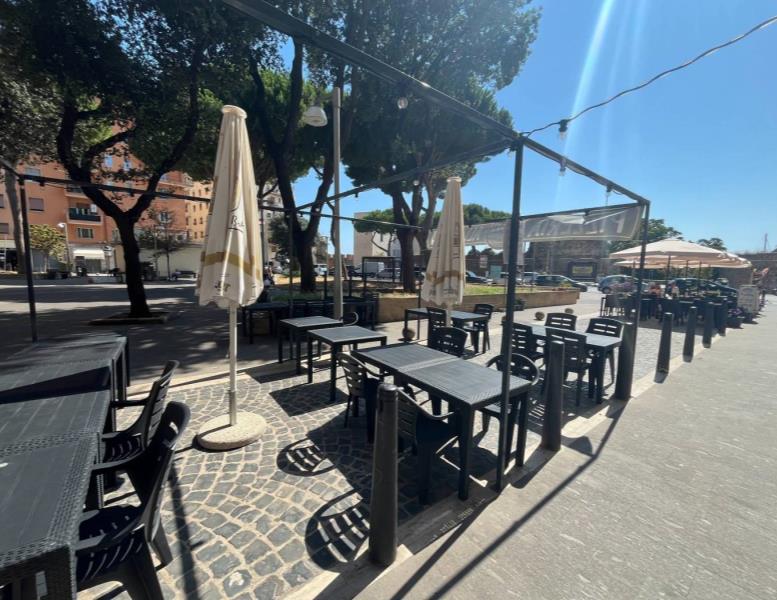 negozio in vendita a Civitavecchia
