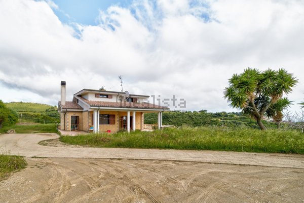 casa indipendente in vendita a Civitavecchia