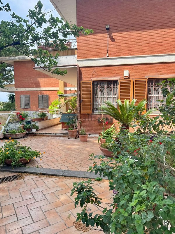 appartamento in vendita a Civitavecchia