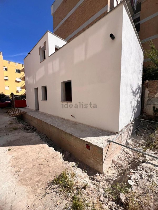 casa indipendente in vendita a Civitavecchia