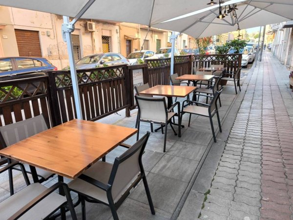 negozio in vendita a Civitavecchia