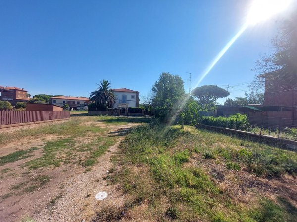 casa indipendente in vendita a Civitavecchia in zona Aurelia