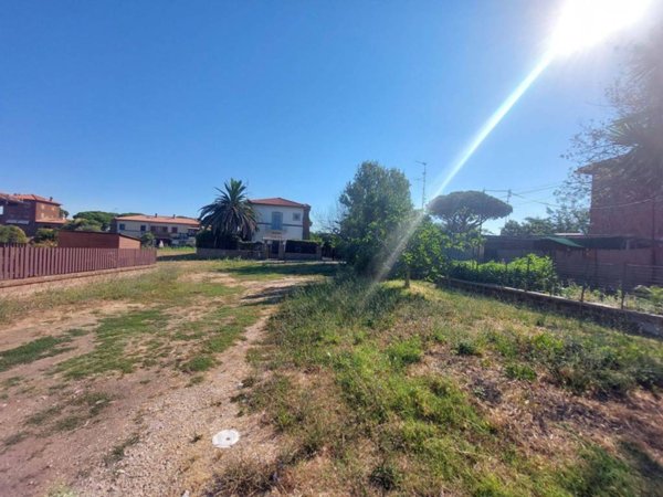 casa indipendente in vendita a Civitavecchia in zona Aurelia