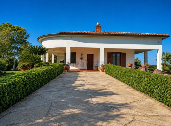casa indipendente in vendita a Civitavecchia in zona Aurelia