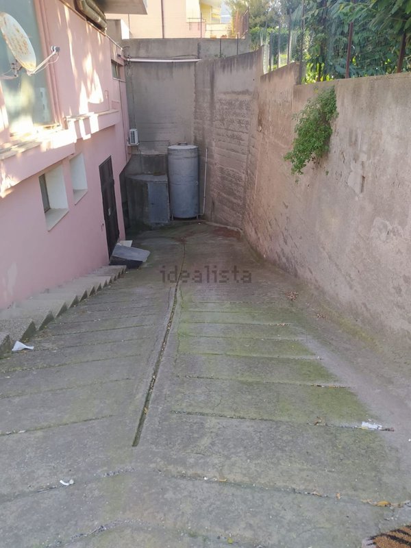 box auto in vendita a Civitavecchia