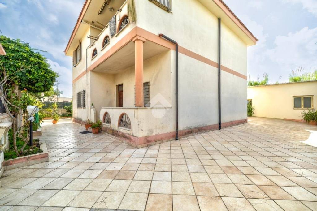 casa indipendente in vendita a Civitavecchia