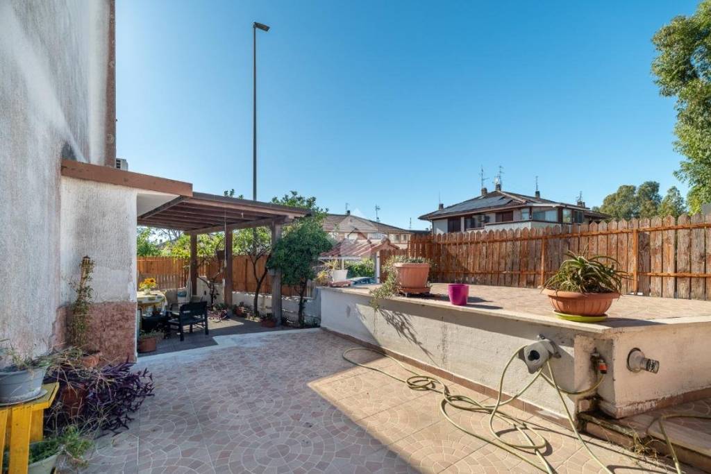 casa indipendente in vendita a Civitavecchia