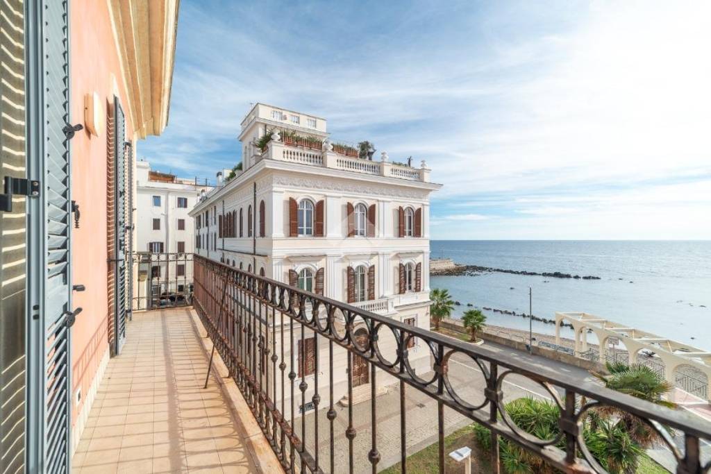 appartamento in vendita a Civitavecchia