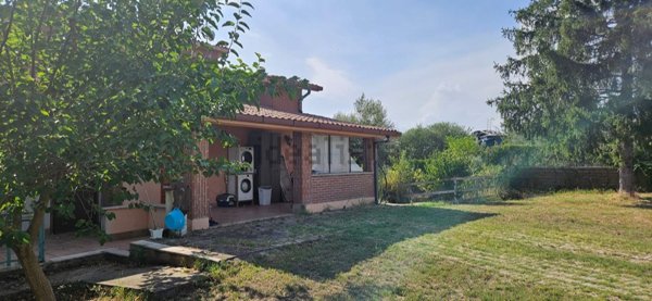 casa indipendente in vendita a Civitella San Paolo