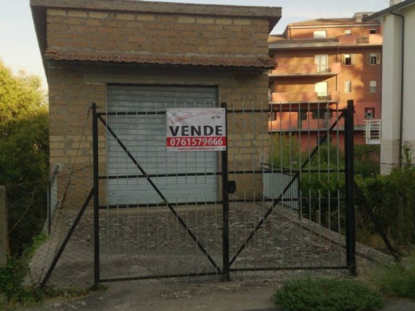 locale commerciale in vendita a Civitella San Paolo