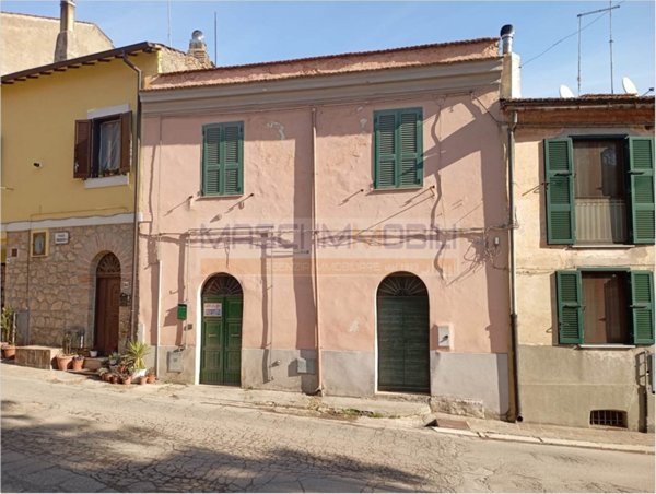 appartamento in vendita a Civitella San Paolo