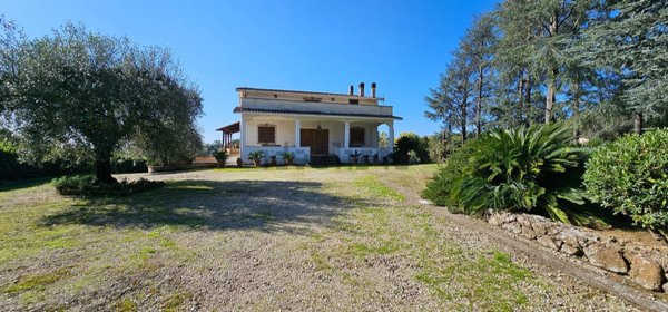 casa indipendente in vendita a Civitella San Paolo