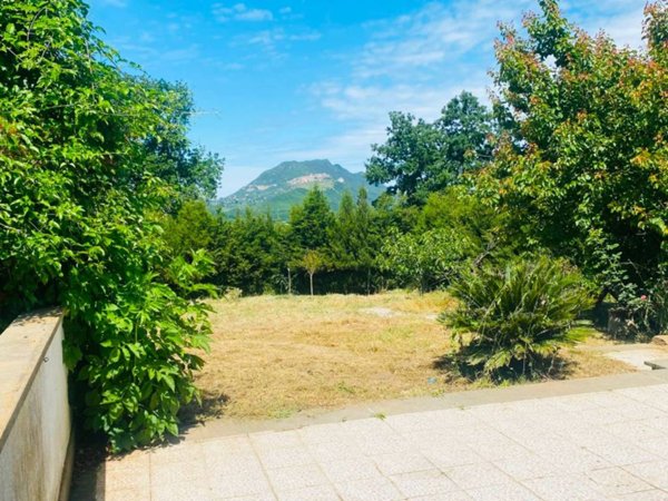 casa indipendente in vendita a Civitella San Paolo