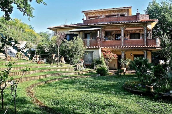 casa indipendente in vendita a Civitella San Paolo