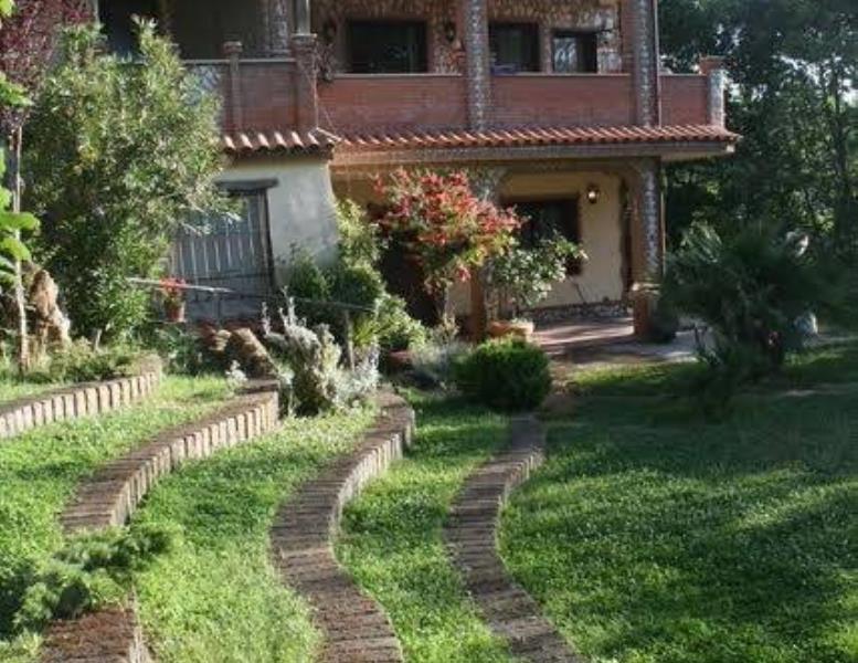 casa indipendente in vendita a Civitella San Paolo