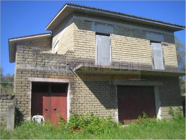 casa indipendente in vendita a Civitella San Paolo