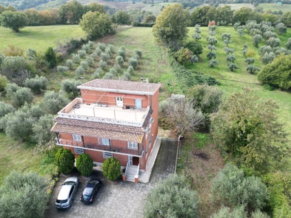 appartamento in vendita a Civitella San Paolo