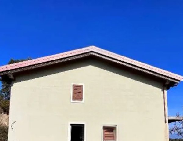 intera palazzina in vendita a Civitella San Paolo