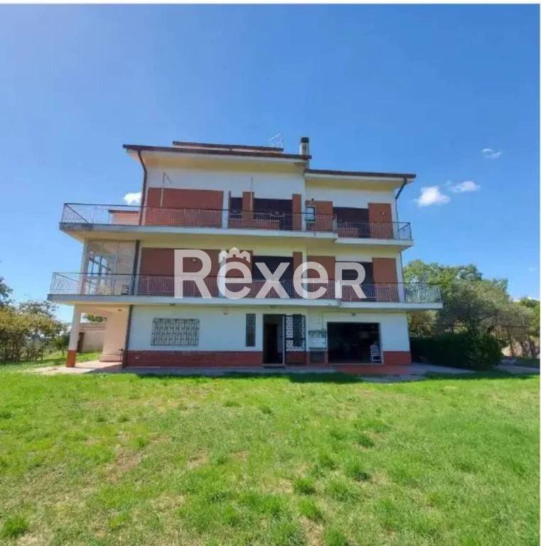 casa indipendente in vendita a Civitella San Paolo