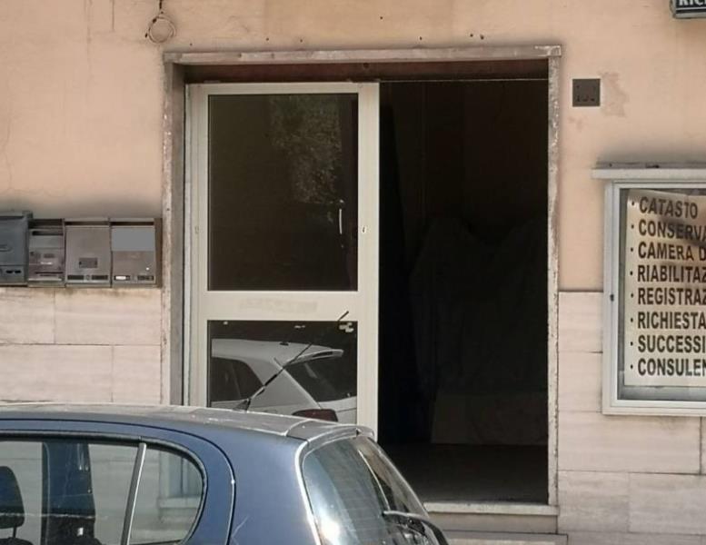 negozio in vendita a Colleferro
