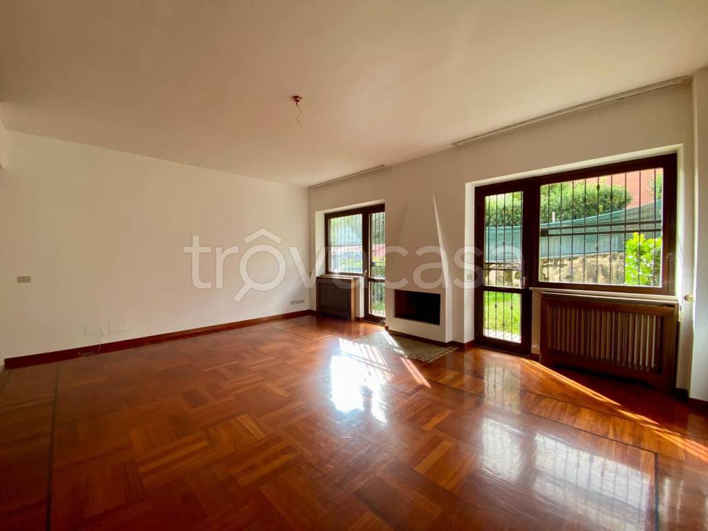 casa indipendente in vendita a Colleferro