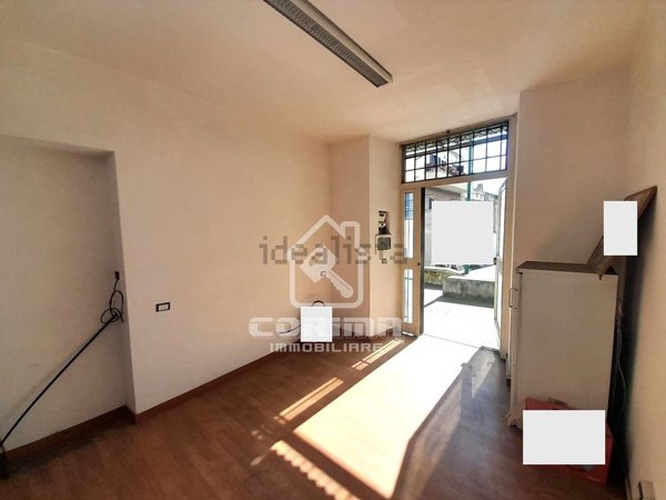 locale commerciale in vendita a Colleferro