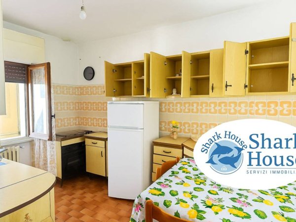 intera palazzina in vendita a Colleferro in zona Colleferro Scalo