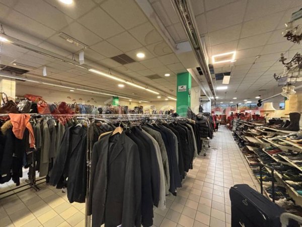 negozio in vendita a Colleferro