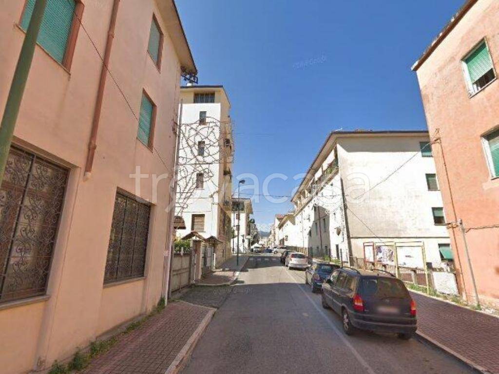 negozio in vendita a Colleferro