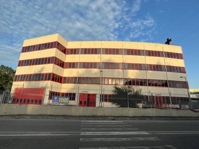 ufficio in vendita a Colleferro in zona Colleferro Scalo