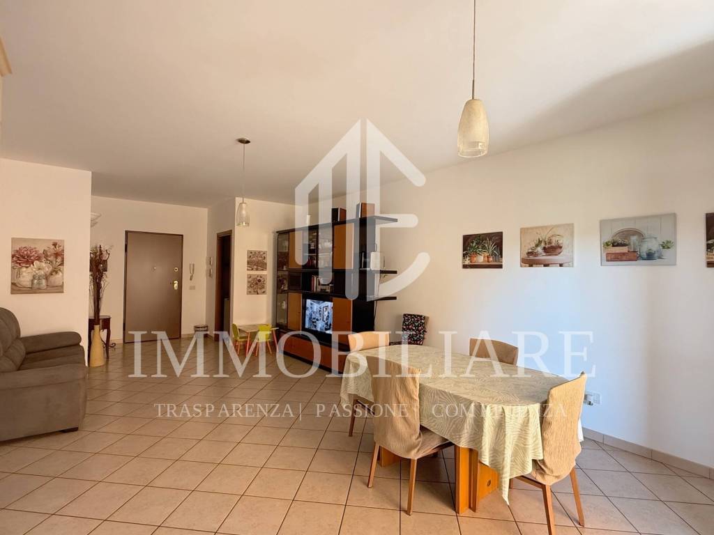 intera palazzina in vendita a Colleferro