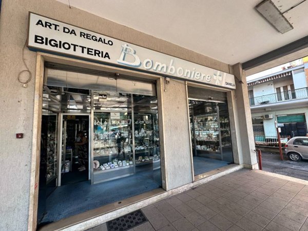negozio in vendita a Colleferro