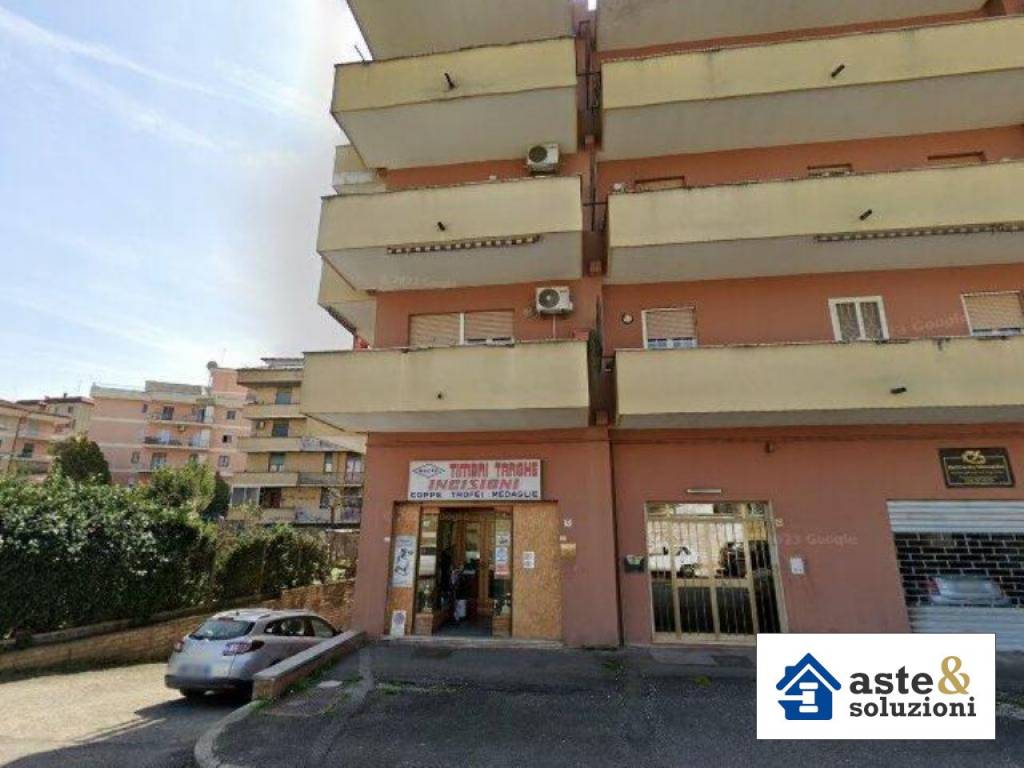 negozio in vendita a Colleferro