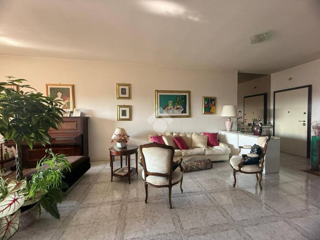 appartamento in vendita a Colleferro