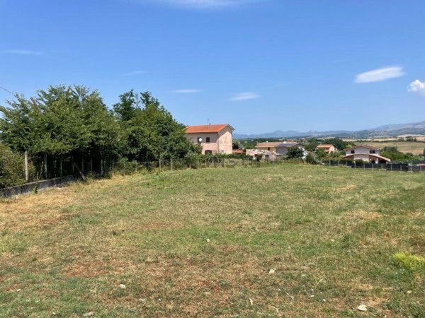 terreno edificabile in vendita a Colleferro