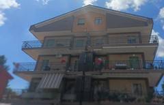 casa indipendente in vendita a Colleferro