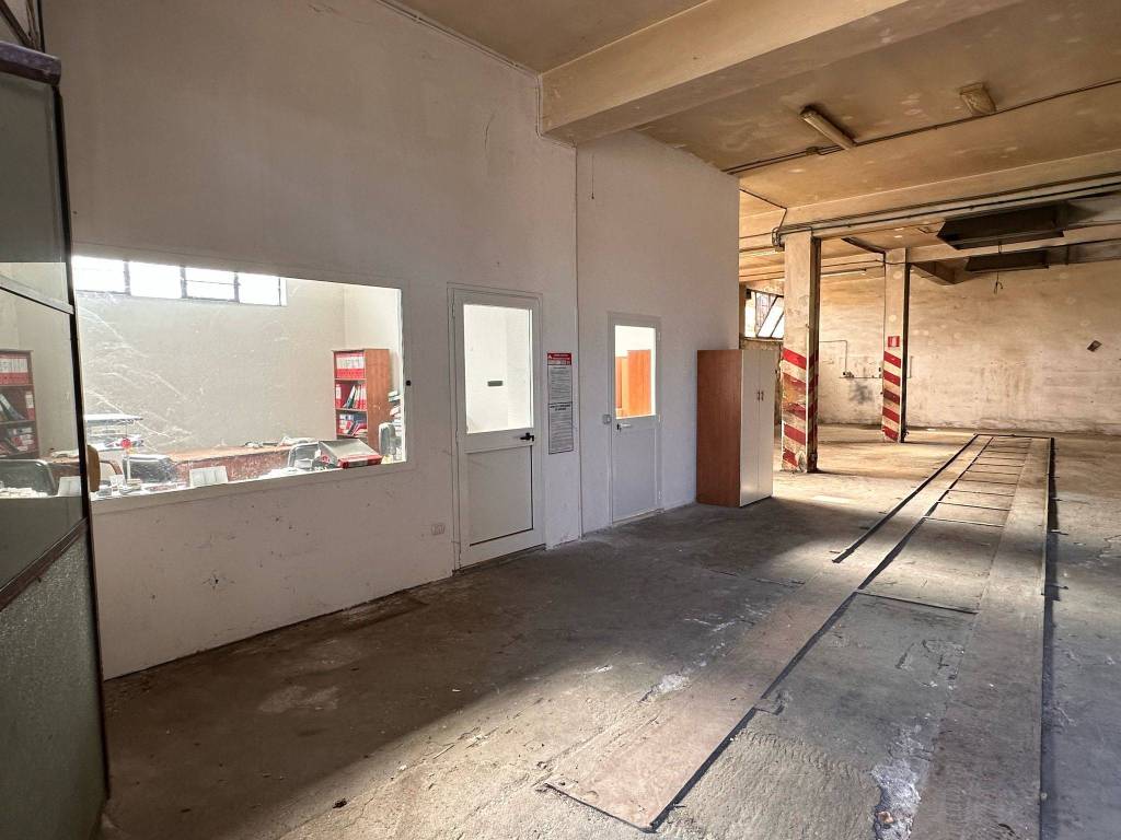 negozio in vendita a Colleferro