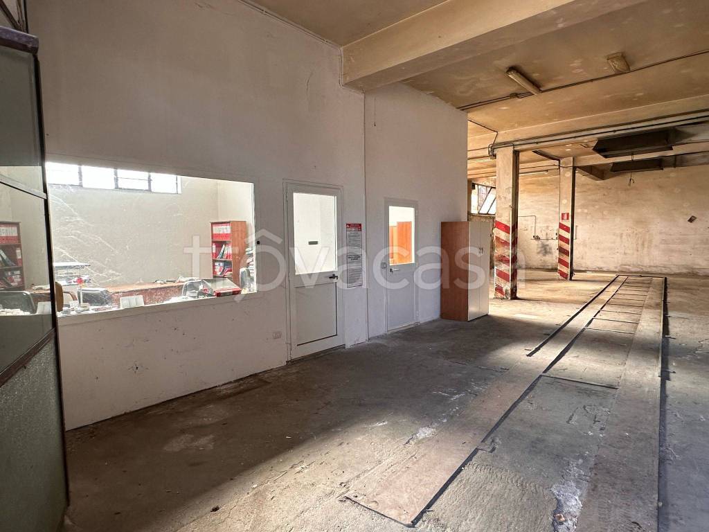 negozio in vendita a Colleferro