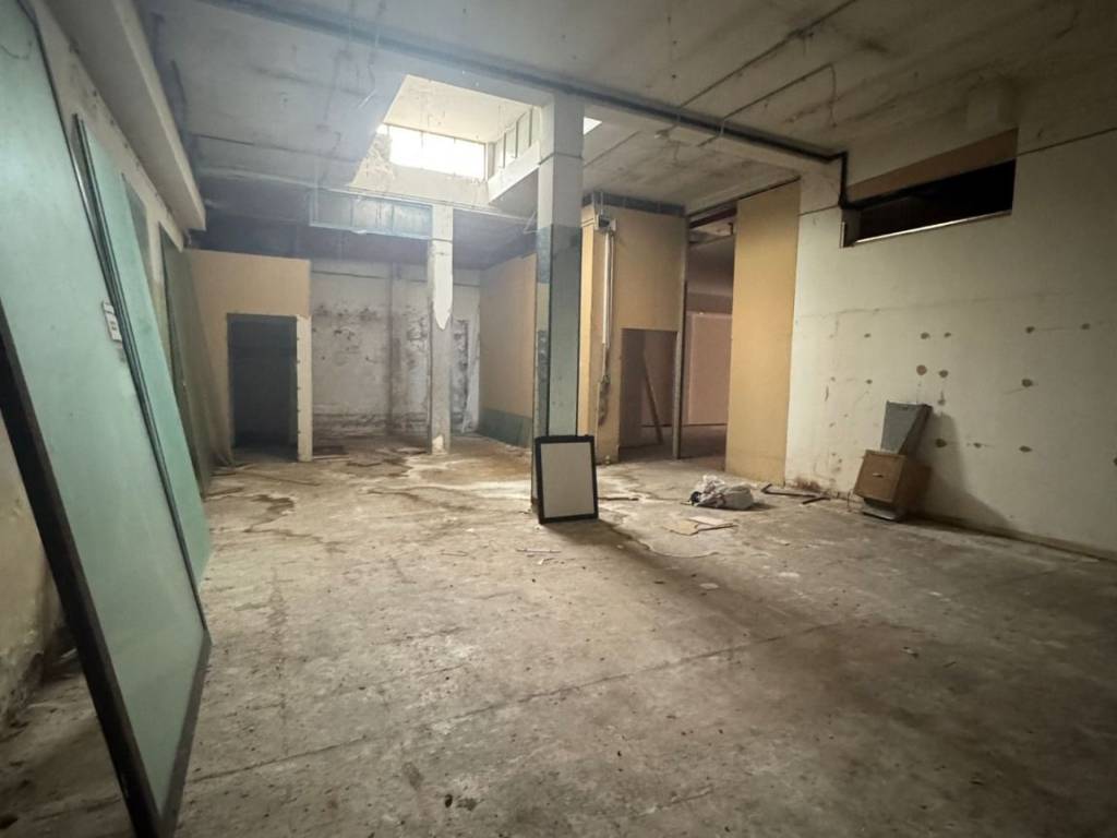 negozio in vendita a Colleferro