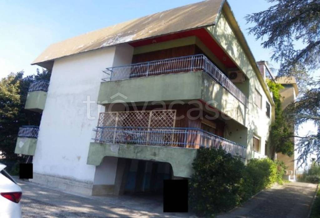 casa indipendente in vendita a Colleferro