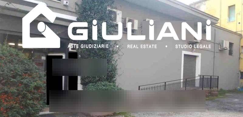 locale commerciale in vendita a Colleferro