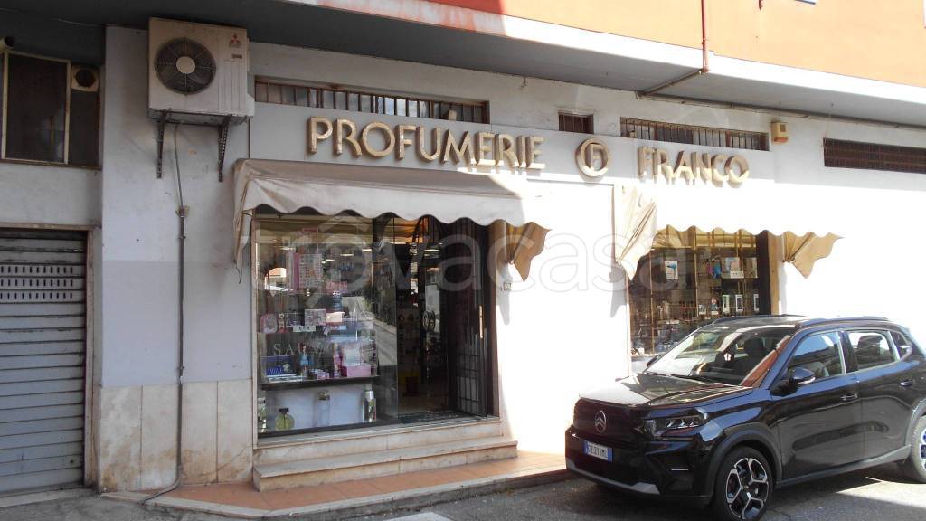 negozio in vendita a Colleferro