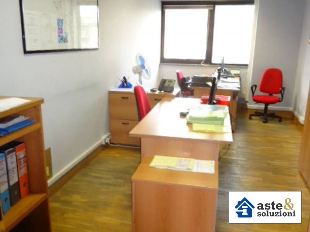 negozio in vendita a Colleferro