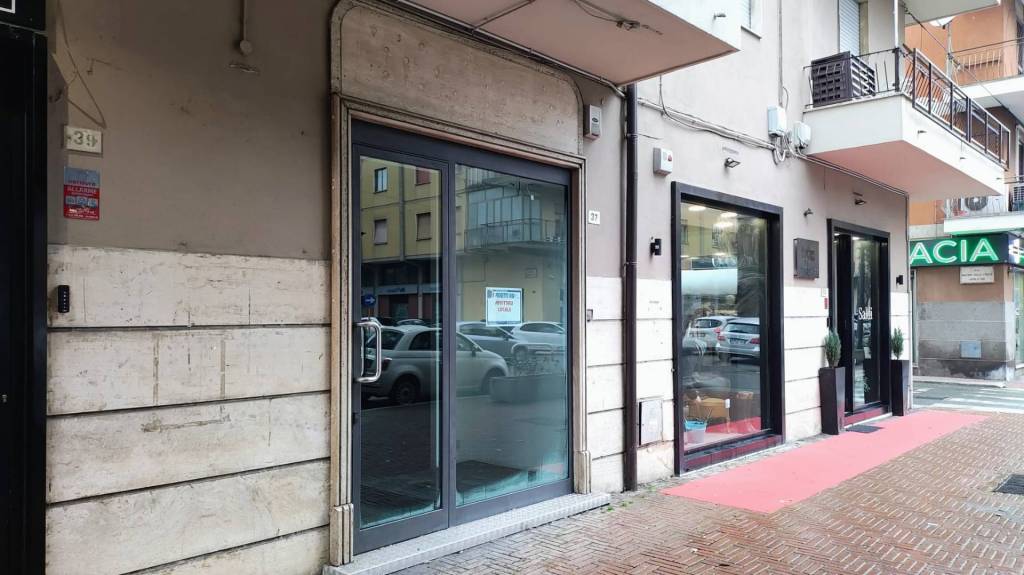 negozio in vendita a Colleferro