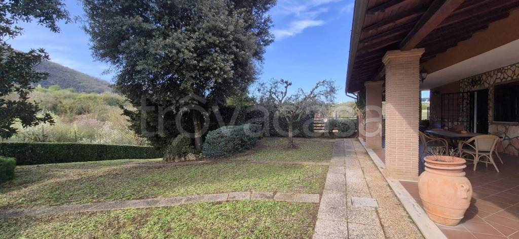casa indipendente in vendita a Colleferro