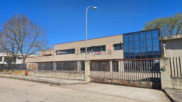 capannone in vendita a Colleferro